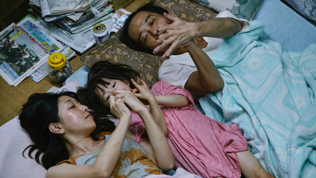 Shoplifters | Arakçılar izle