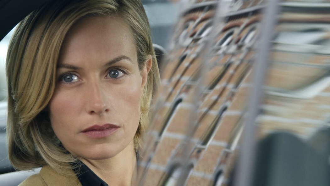 Karanlık Şerit izle